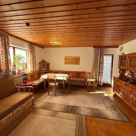 Traumhafte Im Herzen Von Mit Garten Apartment