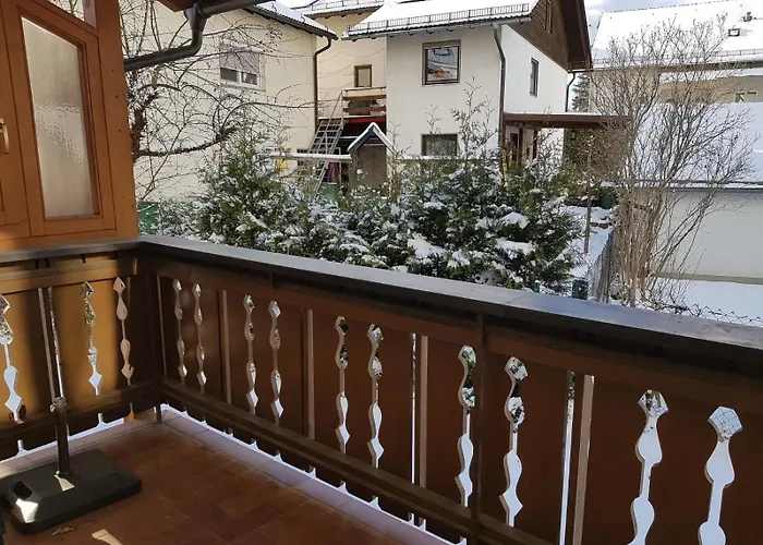 Traumhafte Im Herzen Von Mit Garten 아파트 즈위젤